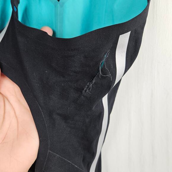 A3 Performance VICI Open Back Tech‎ Suit Swimsuit Women's 26 Black Grey - Flaw - Picture 8 of 9